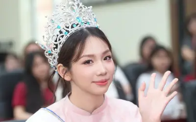Hoa hậu Gen Z Hà Linh gây chú ý với phong cách thời trang độc đáo
