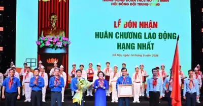 Kỷ niệm 85 năm Đội TNTP Hồ Chí Minh, trao giải thưởng Kim Đồng và Cánh én hồng