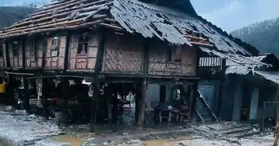 Mưa đá và giông lốc gây thiệt hại tại nhiều tỉnh miền Bắc