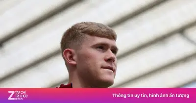 MU nhắm Lewis Hall để giải bài toán hậu vệ trái dưới thời Carrick