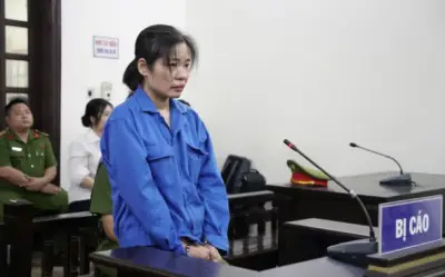 Nữ giúp việc khai quăng quật cụ bà 82 tuổi tai biến do bị giữ 5 triệu tiền lương