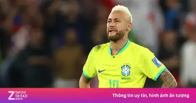 Neymar nhập viện khẩn sau khi đáp trực thăng hội quân cùng Brazil