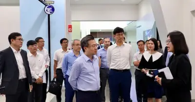 Ông Nguyễn Thanh Nghị đề nghị Samsung đào tạo chuyên gia chất lượng cao về AI