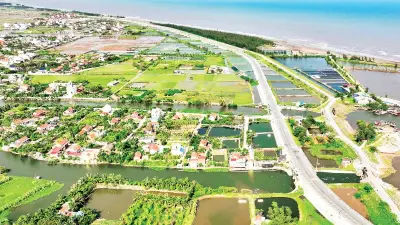 Ninh Bình đẩy mạnh phát triển kinh tế biển bền vững, tạo động lực tăng trưởng mới