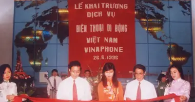 Quyết định táo bạo đưa GSM đến Việt Nam và sự ra đời của VinaPhone