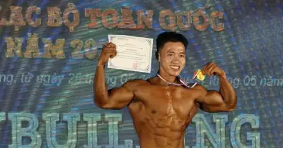 Từ mặc cảm ngoại hình đến huy chương vàng thể hình quốc gia