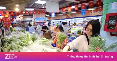 'Trốn nóng' trong siêu thị, sức mua tăng nhiệt dịp nghỉ lễ tại TP.HCM