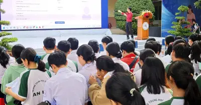 Xu hướng chọn môn thi tốt nghiệp THPT 2026: KHTN và tiếng Anh chiếm ưu thế