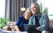 3 bí mật cha mẹ thường giấu kín khi về già: Đọc đến đâu nhói lòng đến đó