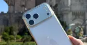 Apple có thể quay lại dùng titan cho iPhone Pro sau thử nghiệm nhôm thất bại