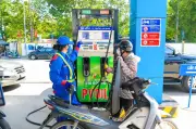 Bộ Công Thương giám sát để không trì hoãn, gián đoạn nguồn cung xăng E10