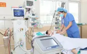 Bé trai 12 tuổi suýt chết đuối khi bơi ở bể gần nhà, bác sĩ cảnh báo sai lầm nguy hiểm