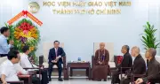 Bộ trưởng Nguyễn Đình Khang thăm Học viện Phật giáo Việt Nam tại TPHCM nhân Đại lễ Phật đản
