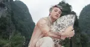 Bức ảnh 194 nghìn like của Sơn Tùng M-TP: Mỗi chi tiết là một thương vụ truyền thông
