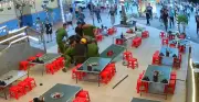 Bắc Ninh: Khống chế nam thanh niên say rượu cầm dao đe dọa người dân