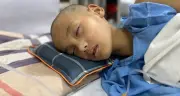 Bi kịch nhà cháy, con trai mắc ung thư máu: Gia đình người Mường kêu cứu