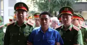 Bùi Đình Khánh bình thản trước vành móng ngựa trong phiên xử ma túy