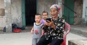 Cụ bà 96 tuổi sống một mình gây sốt mạng xã hội nhờ clip nấu ăn