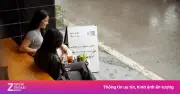 Cà phê Hà Nội tự tạo 'vỉa hè' trong khuôn viên quán để thích nghi quy định mới