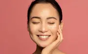 Các bước skincare cách nhau bao nhiêu phút là chuẩn cho da?