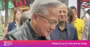 CEO Nvidia Jensen Huang gây sốt khi ăn mì tương đậu giữa phố Bắc Kinh