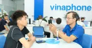 Chỉ còn 2 tuần để xác thực SIM: Hỗ trợ tận nhà cho người cao tuổi