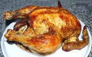 Chú rể 28 tuổi qua đời sau khi ăn thịt gà thừa nhiễm cúm gia cầm