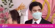 Chú rể đeo khẩu trang che mặt đầy vết thương trong ngày cưới