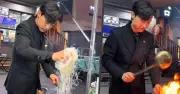 Chàng trai mặc vest bán cơm rang chợ đêm kiếm gần 195 triệu/tháng