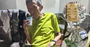Công an xã Hưng Lộc cứu cụ ông đi lạc trong rừng keo, trên người mang vàng
