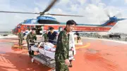 Cấp cứu đường không đưa hai bệnh nhân nguy kịch từ Trường Sa về đất liền