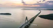 Cầu dài nhất Đông Nam Á ở Brunei, đặt tên theo cố Quốc vương