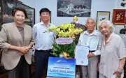 Cựu hiệu trưởng 91 tuổi tặng 1 tỷ đồng lập quỹ học bổng cho sinh viên nghèo