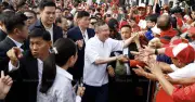 Cựu Thủ tướng Thái Lan Thaksin Shinawatra được trả tự do trước thời hạn