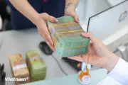 Cuộc đua tài chính giữa các ngân hàng tư nhân ngày càng nóng