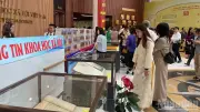 Di sản tư liệu EFEO gần 100 năm tuổi được trưng bày tại Viện Hàn lâm