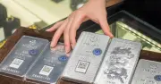 Giá bạc hôm nay 16/5/2026 giảm gần 8 triệu đồng/kg