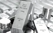 Giá bạc trong nước tăng trở lại, thế giới giảm mạnh
