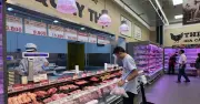 Giá thịt heo tăng trở lại dù nguồn cung dồi dào