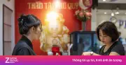 Giá vàng trong nước giảm mạnh, người mua lỗ nặng vì ôm 'cục đắng'