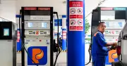 Giá xăng dầu hôm nay 22/5: Xăng trong nước lên hơn 25.500 đồng/lít