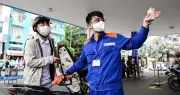 Giá xăng dầu trong nước giảm mạnh, kim ngạch nhập khẩu tăng gần gấp đôi