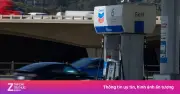 Giá xăng tại Mỹ leo lên mức cao nhất 4 năm, California vượt 6 USD/gallon