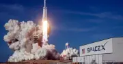 Giấc mơ 1 triệu người lên sao Hỏa của Elon Musk được nuôi bằng 11 tỷ USD từ bán Wi-Fi