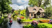 Giethoorn - Ngôi làng không xe cộ, chỉ có thuyền và sự bình yên