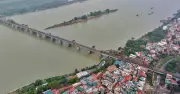 Hà Nội cho phép xe máy, xe thô sơ qua cầu Long Biên từ 28/5