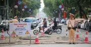 Hà Nội phân luồng hạn chế phương tiện trên đường Quang Trung để thi công
