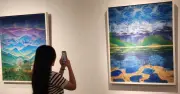 Họa sĩ đưa vàng lá lên tranh lửa là ai?