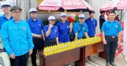 Hai anh em ruột 10 năm tiếp sức mùa thi nhờ hậu phương từ bà và mẹ