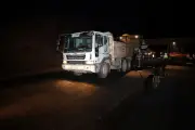 Đội nữ trang điểm trên công trường cao tốc cửa khẩu Hữu Nghị - Chi Lăng
